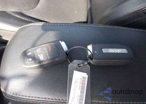 2023 Jeep Cherokee Altitude Lux 4X4 from USA, damaged, VIN 1C4PJMMB0PD110127